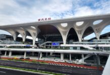 Chongqing East: La Estación de Tren Más Grande del Mundo que Redefine la Movilidad