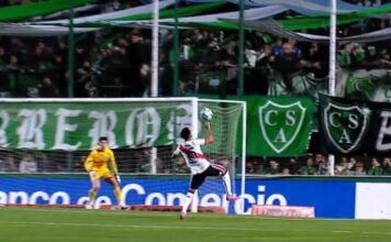 Controversia en el Clausura: Anulan gol de Montiel por mano de Vera