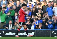 Lisandro Martínez Expulsado en la Derrota del Manchester United Ante Chelsea