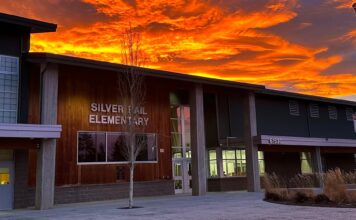 Tragedia en Oregon: Tiroteo en escuela primaria deja cuatro muertos, incluidos tres niños
