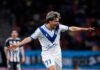 Ronaldo Martínez brilla con hat-trick y chilena en la goleada de Vélez