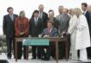 Schwarzenegger resalta el éxito de la ley ambiental en California: «Nuestra economía creció un 81%»
