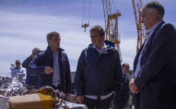 Diputado Opositor Exige Auditoría de Privatización de AySA Antes de su Traspaso